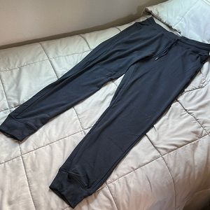 Wool and Prince Merino Wool Interlock Knit Joggers - L - Navy